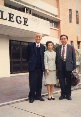 Prof. Dai Yi and Prof. Ge Rong-jin from Renmin University of China visited Shue Yan College