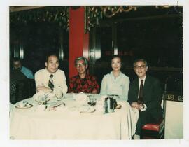 胡鴻烈博士與新加坡大學Ooi Jen Bi教授共進晚餐