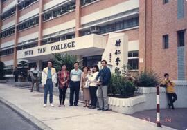 Alumni visited Shue Yan College