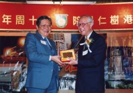 Professor Wong Mong Hea attended the 30th Anniversary Celebration Dinner of Shue Yan College 9 = ...