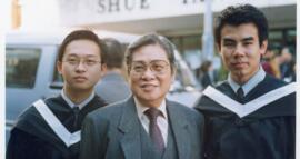Professor Wong and Graduates 39 = 黃夢曦教授和畢業生們 39