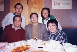 Professor Wong Mong Hea and students 10 = 黃夢曦教授和學生們 10